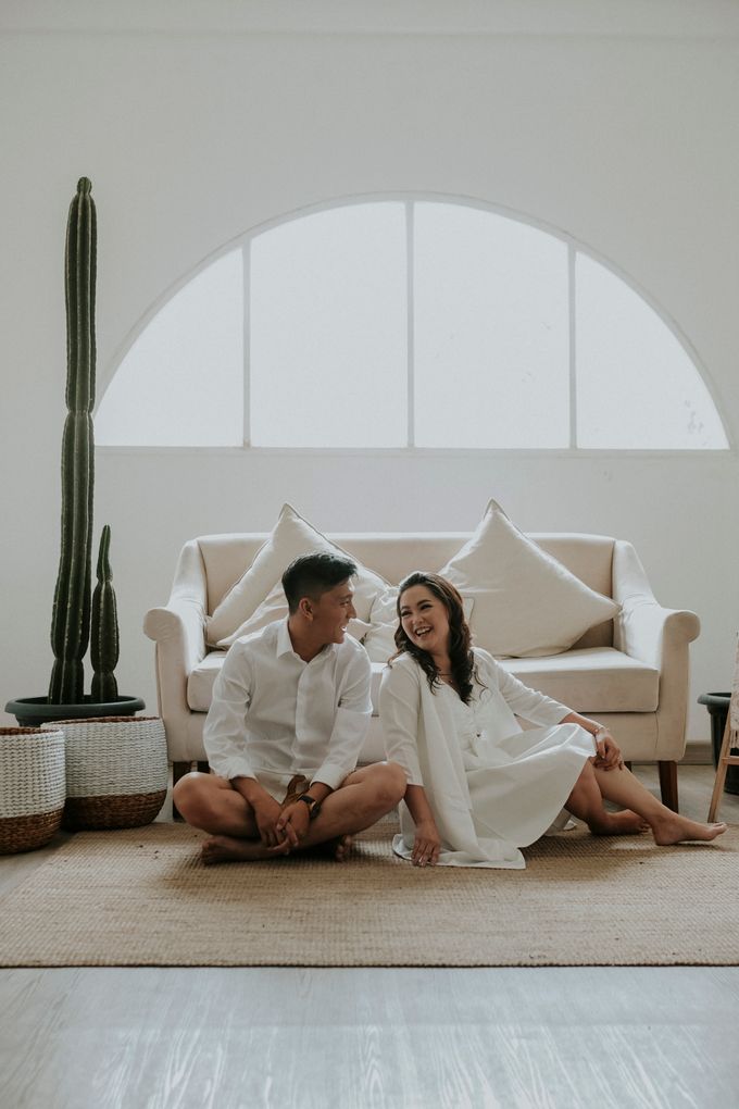 MICHAEL & JUNIA - COUPLE SESSION by Winworks - 001 MICHAEL & JUNIA - COUPLE SESSION by Winworks - 001