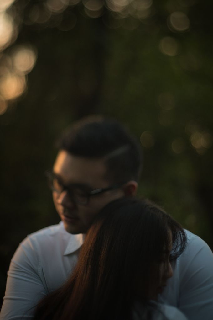 Pre Wedding Of Puput and Ferry by Saturasi Moment - 006 Pre Wedding Of Puput and Ferry by Saturasi Moment - 006