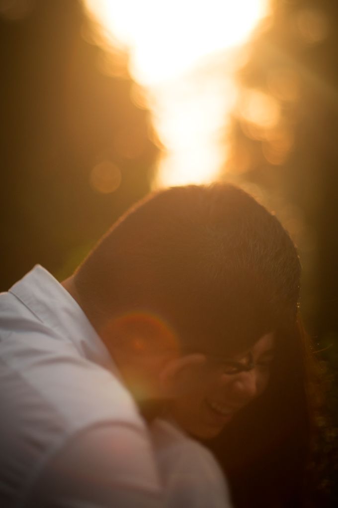 Pre Wedding Of Puput and Ferry by Saturasi Moment - 010