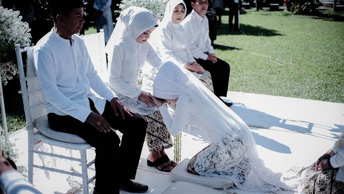 Beautiful Akad of Rizky & Taufan by Kayuwangi Wedding Planner & Organizer - 023 Beautiful Akad of Rizky & Taufan by Kayuwangi Wedding Planner & Organizer - 023