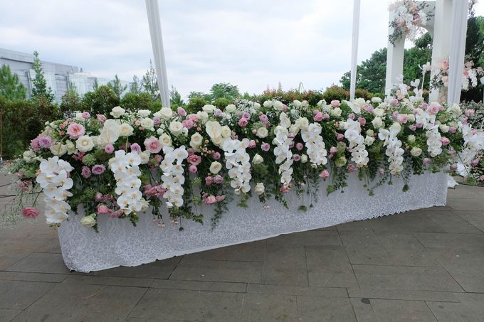 Andri & Sacha Wedding Decoration at Intercontinental Diamond by Valentine Wedding Decoration - 034 Andri & Sacha Wedding Decoration at Intercontinental Diamond by Valentine Wedding Decoration - 034