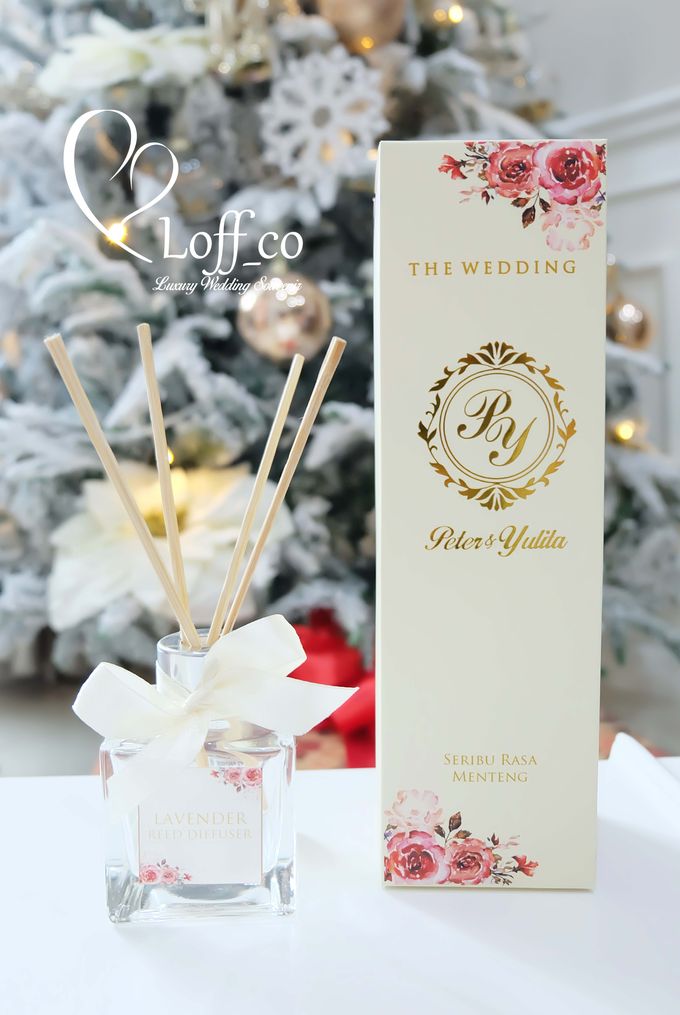 Reed Diffuser by Loff_co souvenir - 011 Reed Diffuser by Loff_co souvenir - 011
