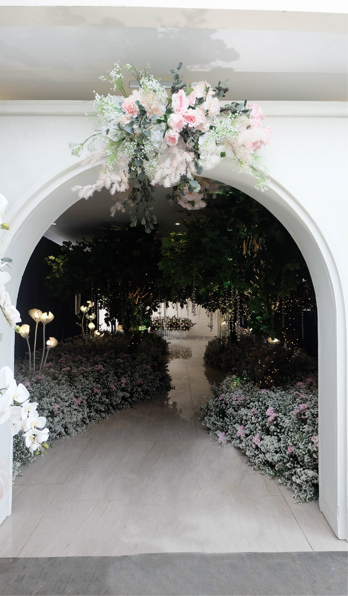 Andri & Sacha Wedding Decoration at Intercontinental Diamond by Valentine Wedding Decoration - 036 Andri & Sacha Wedding Decoration at Intercontinental Diamond by Valentine Wedding Decoration - 036