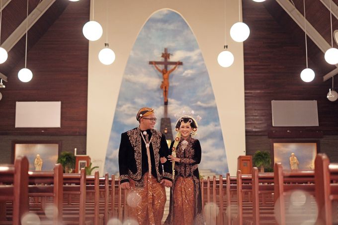 Gitta & Dito Wedding by Kamajayaratih Organizer - 001