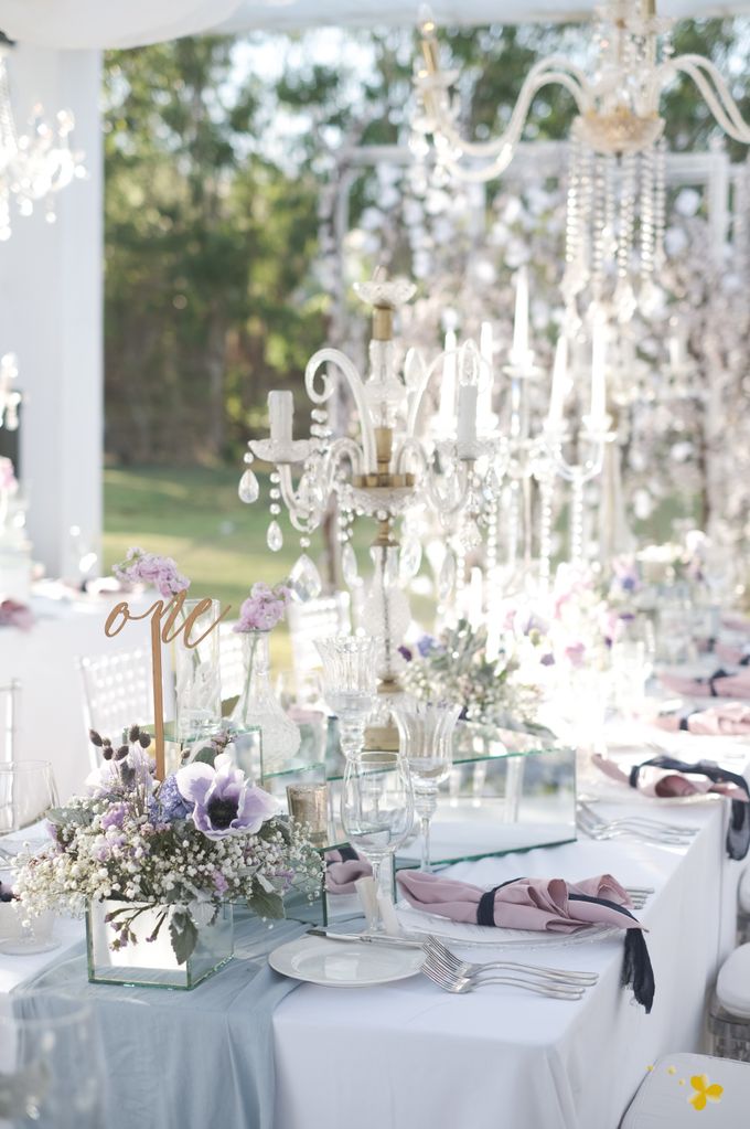 Classic Sophisticated for Franky & Pauline at Alila Uluwatu by Designmill co. - 004 Classic Sophisticated for Franky & Pauline at Alila Uluwatu by Designmill co. - 004