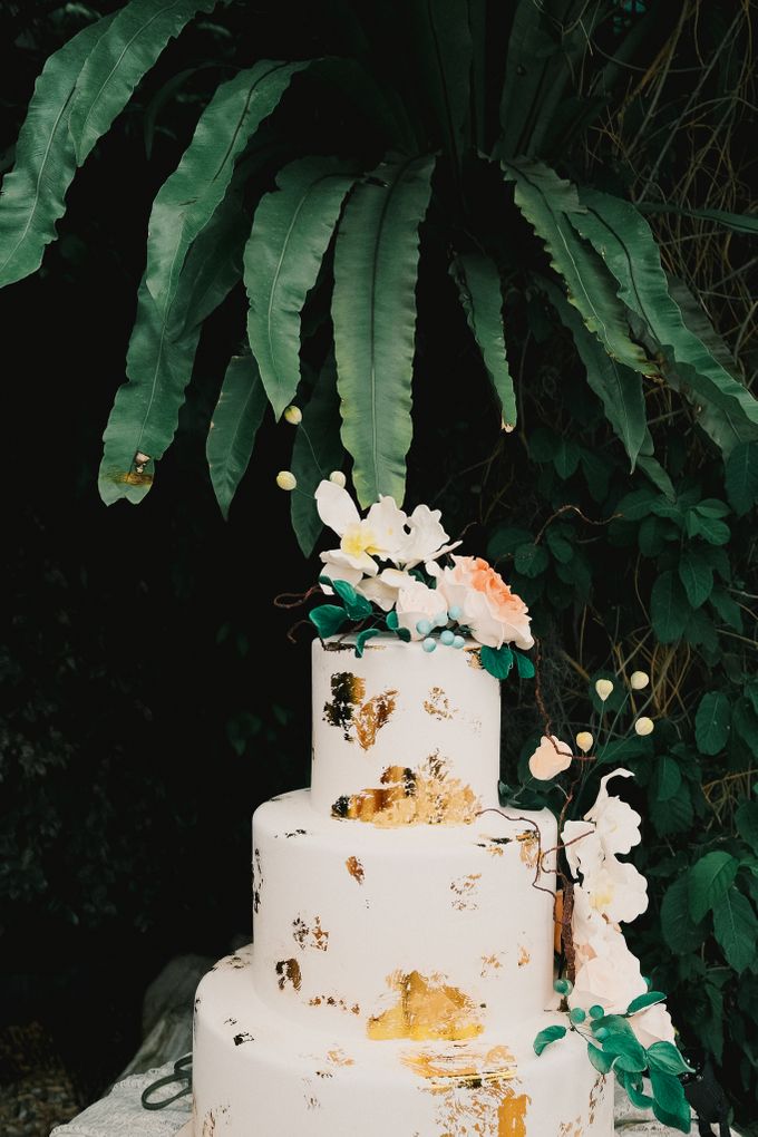 Robert & Florence Wedding at Terrarium Rooftop The Imperium Bridestory