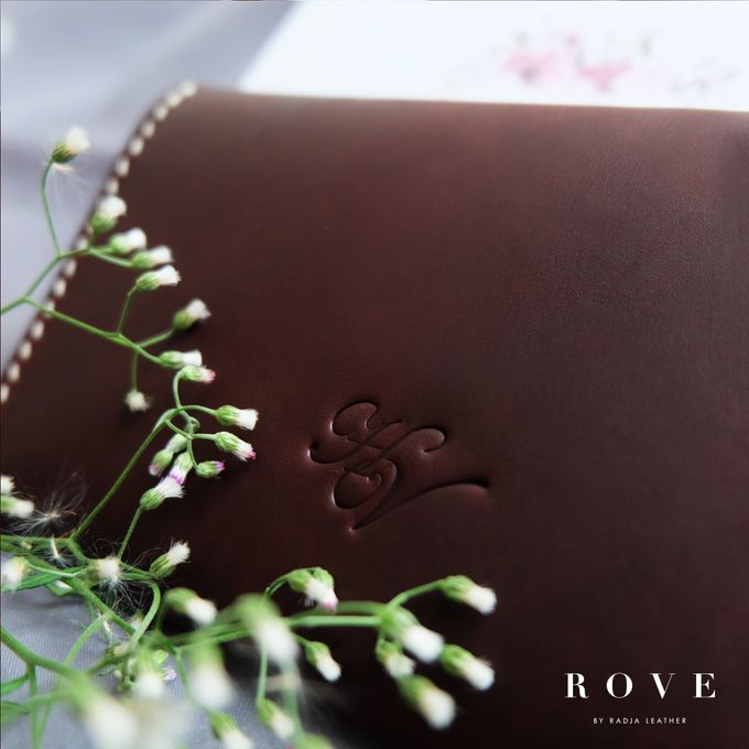 Harwin & Vera Passport Sleeve Rove Gift Bridestory