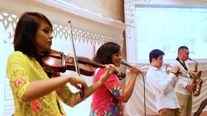 Lantun Orchestra Wedding Music Entertainment at Manggala Wanabakti Jakarta by Chaka Music - 001 Lantun Orchestra Wedding Music Entertainment at Manggala Wanabakti Jakarta by Chaka Music - 001