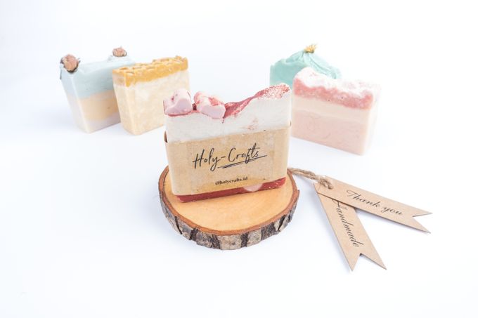 Handmade Soap Bar 2 by Holy Crafts - 008 Handmade Soap Bar 2 by Holy Crafts - 008