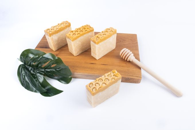 Handmade Soap Bar 2 by Holy Crafts - 017 Handmade Soap Bar 2 by Holy Crafts - 017