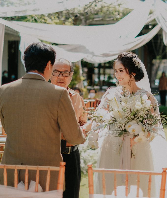 The Wedding of Ayutya and Panji by Bali Flower Decor - 015 The Wedding of Ayutya and Panji by Bali Flower Decor - 015