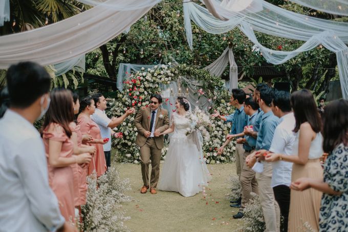 The Wedding of Ayutya and Panji by Bali Flower Decor - 018 The Wedding of Ayutya and Panji by Bali Flower Decor - 018