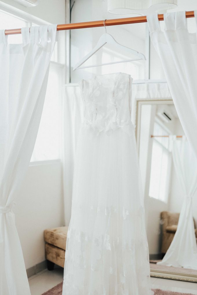 OUR SHOWROOM (PONDOK INDAH & KEDOYA) by The Dresscodes Bridal - 004 OUR SHOWROOM (PONDOK INDAH & KEDOYA) by The Dresscodes Bridal - 004