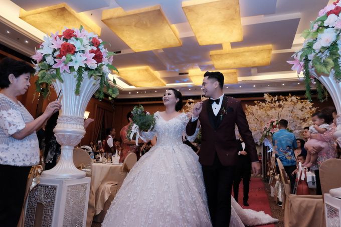 Wedding day of Tung Riyadi dan Tazkia by Kara Brides - 002