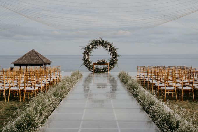 Rustic & Modern Wedding with a hint of Navy at Sinaran Surga Villa Bali by Silverdust Decoration - 027 Rustic & Modern Wedding with a hint of Navy at Sinaran Surga Villa Bali by Silverdust Decoration - 027