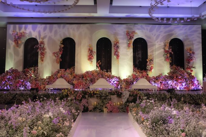 Andre & Karin Wedding Decoration at Pullman by Valentine Wedding Decoration - 039 Andre & Karin Wedding Decoration at Pullman by Valentine Wedding Decoration - 039