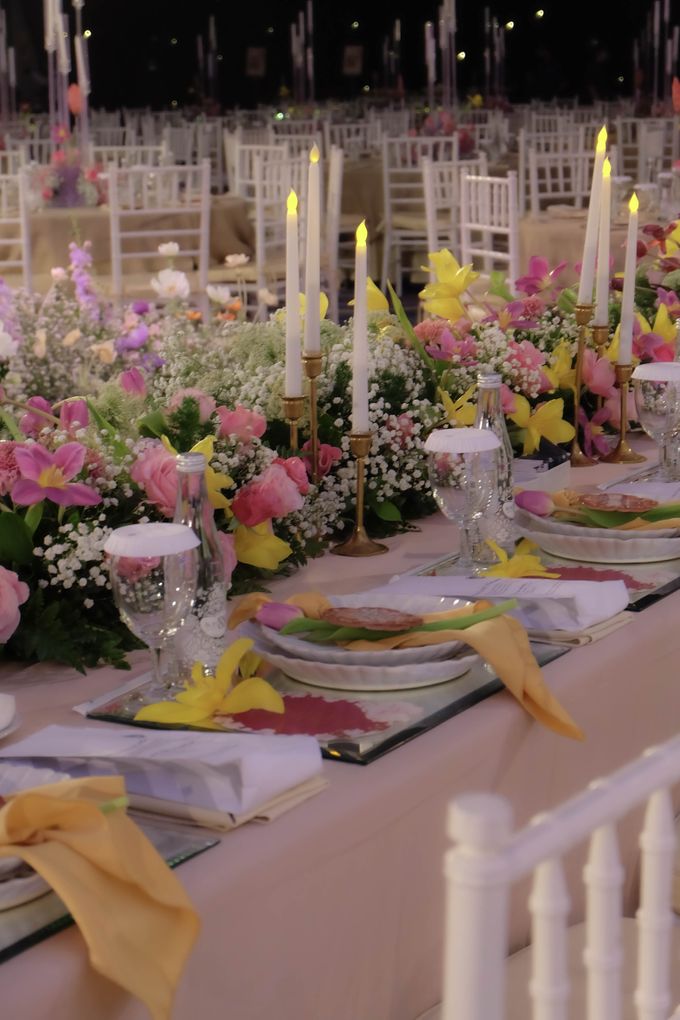 Andre & Karin Wedding Decoration at Pullman by Valentine Wedding Decoration - 041 Andre & Karin Wedding Decoration at Pullman by Valentine Wedding Decoration - 041