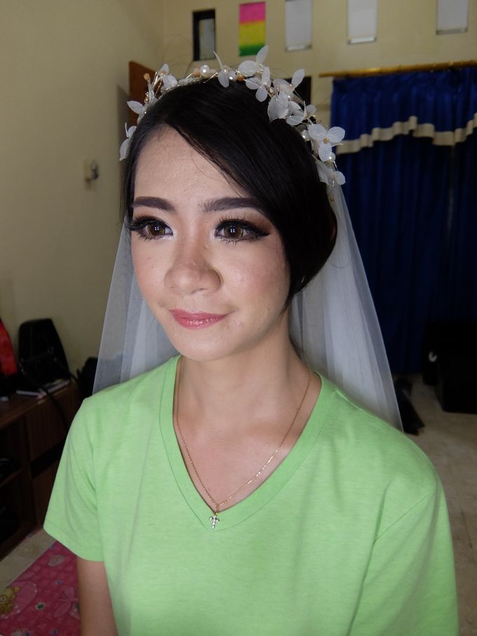 Barbie look Ms. Christina by Beauty Brush Bali - 002 Barbie look Ms. Christina by Beauty Brush Bali - 002