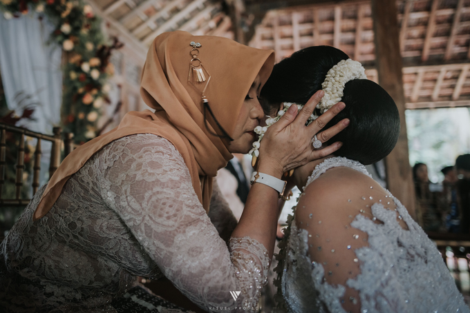 The Wedding Day of Anggie Julio by D'soewarna Planner & Organizer - 044 The Wedding Day of Anggie Julio by D'soewarna Planner & Organizer - 044