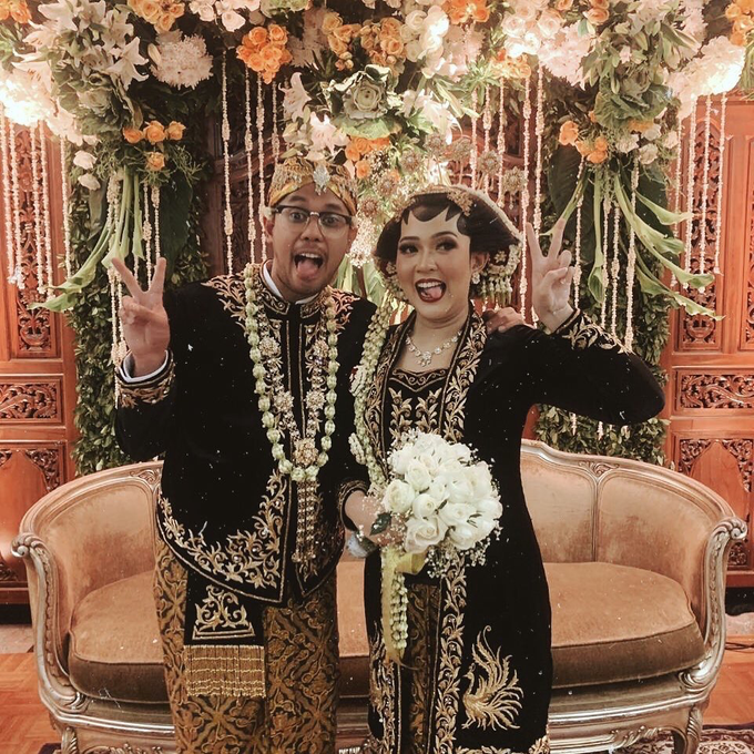 Acara Pernikahan Tiara & Irwindya by D'soewarna Planner & Organizer - 007 Acara Pernikahan Tiara & Irwindya by D'soewarna Planner & Organizer - 007