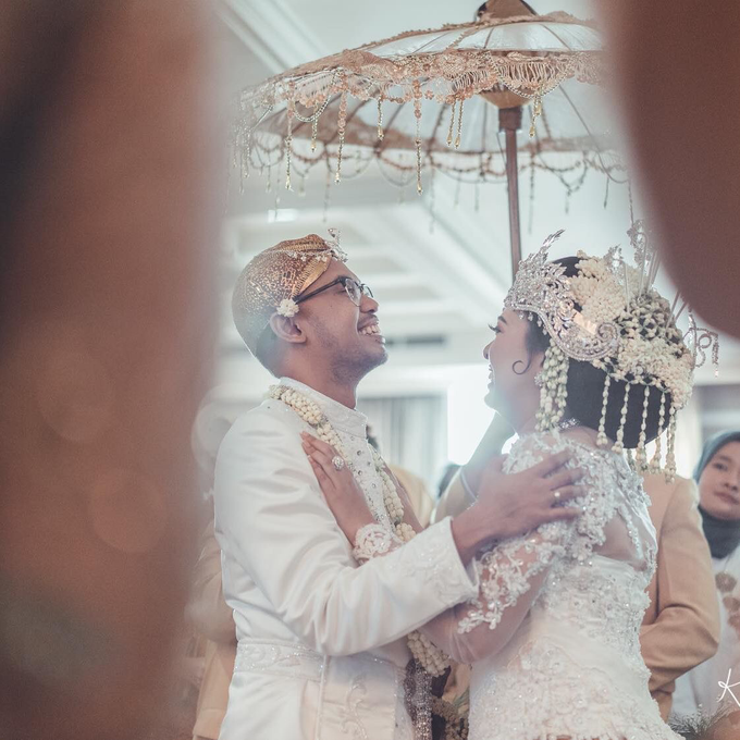 Acara Pernikahan Tiara & Irwindya by D'soewarna Planner & Organizer - 018 Acara Pernikahan Tiara & Irwindya by D'soewarna Planner & Organizer - 018