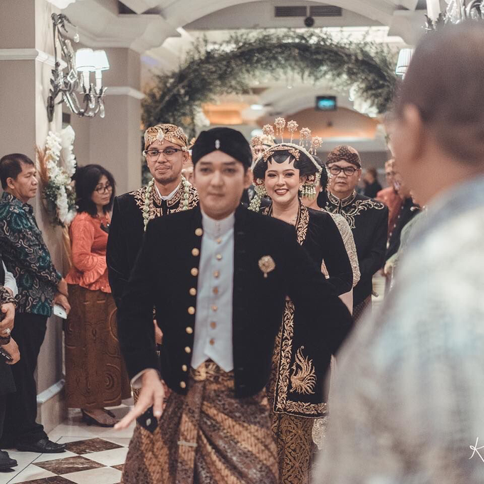 Acara Pernikahan Tiara & Irwindya by D'soewarna Planner & Organizer - 022 Acara Pernikahan Tiara & Irwindya by D'soewarna Planner & Organizer - 022