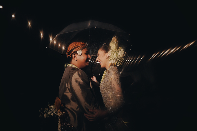 Acara Pernikahan Okta Vida by D'soewarna Wedding Planning - 005 Acara Pernikahan Okta Vida by D'soewarna Wedding Planning - 005
