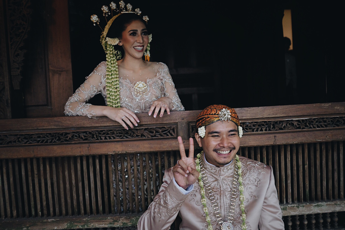 Acara Pernikahan Okta Vida by D'soewarna Wedding Planning - 019 Acara Pernikahan Okta Vida by D'soewarna Wedding Planning - 019