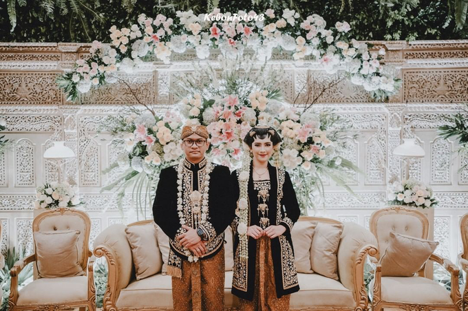 Acara Akad Nikah Eristia Putri & Dendy Iswara by D'soewarna Wedding Planning - 003 Acara Akad Nikah Eristia Putri & Dendy Iswara by D'soewarna Wedding Planning - 003