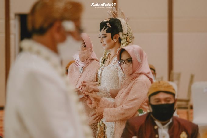 Acara Akad Nikah Eristia Putri & Dendy Iswara by D'soewarna Wedding Planning - 006 Acara Akad Nikah Eristia Putri & Dendy Iswara by D'soewarna Wedding Planning - 006