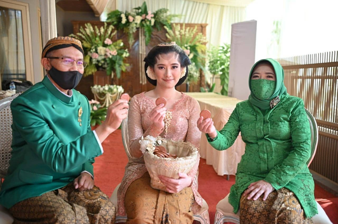 Acara Akad Nikah Eristia Putri & Dendy Iswara by D'soewarna Wedding Planning - 025 Acara Akad Nikah Eristia Putri & Dendy Iswara by D'soewarna Wedding Planning - 025