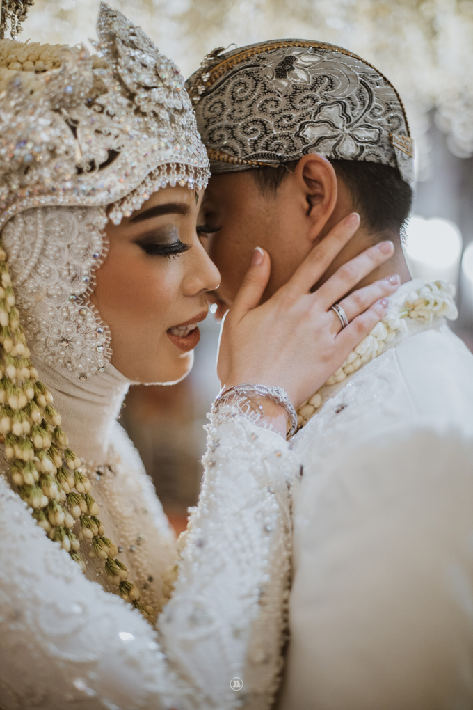 Acara Pernikahan Siti Ardiya Sakinah Salim & Sugiherlambang by D'soewarna Wedding Planning - 028 Acara Pernikahan Siti Ardiya Sakinah Salim & Sugiherlambang by D'soewarna Wedding Planning - 028