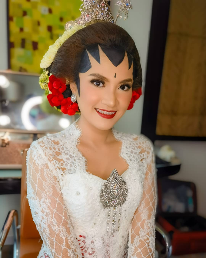 Intimate Wedding Acara Pernikahan Ayu Faris by D'soewarna Wedding Planning & Organizer - 027 Intimate Wedding Acara Pernikahan Ayu Faris by D'soewarna Wedding Planning & Organizer - 027