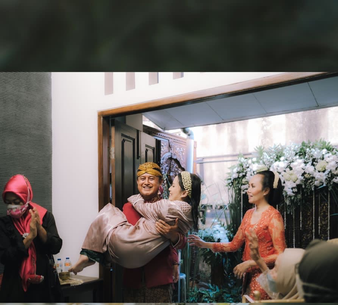 Acara Siraman & Midodareni Aulia Wildan by D'soewarna Wedding Planning & Organizer - 015