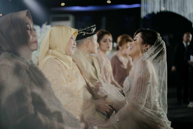 Marsha & Sendy Wedding at Hallf Patiunus Part 1 by AKSA Creative - 042 Marsha & Sendy Wedding at Hallf Patiunus Part 1 by AKSA Creative - 042