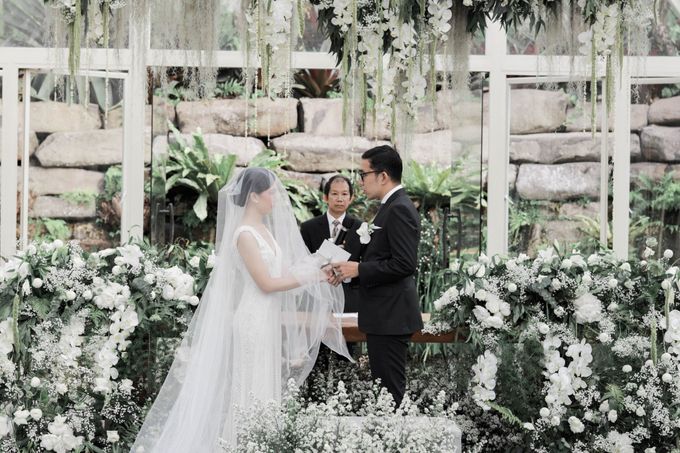 The Wedding of Wina & Nanda by Ararya Weddings - 007