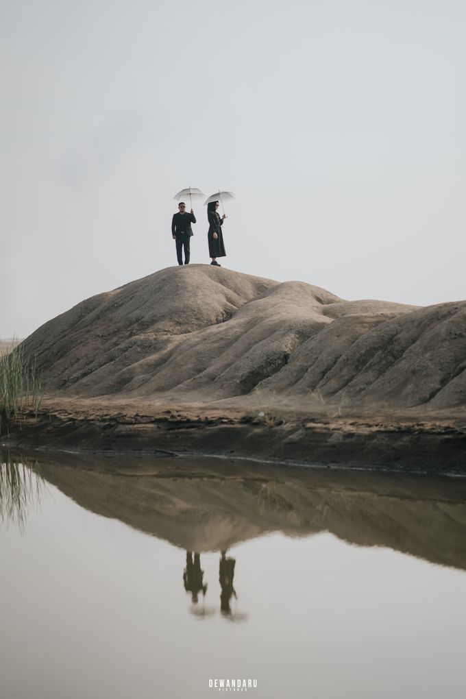 Pre Wedding of Nadya & Yanuar by Dewandaru Pictures - 030