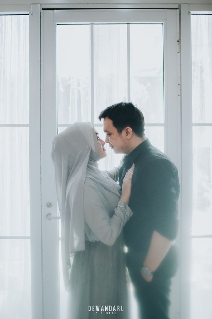 Pre Wedding of Tami & Afdal by Dewandaru Pictures - 034