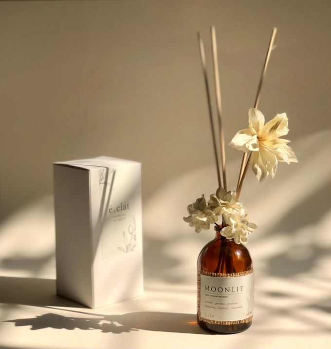 Reed Diffuser Wedding Hampers of Mira & Agung by é.clat - 003 Reed Diffuser Wedding Hampers of Mira & Agung by é.clat - 003