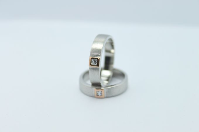 wedding ring simple Design by V&Co Jewellery - 014