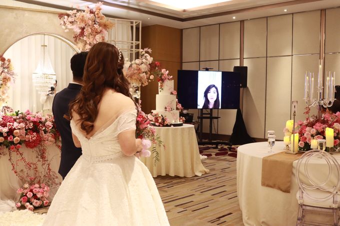 MC Wedding intimate at Padang Room Westin Jakarta by Anthony Stevven by Vica Decoration - 029 MC Wedding intimate at Padang Room Westin Jakarta by Anthony Stevven by Vica Decoration - 029
