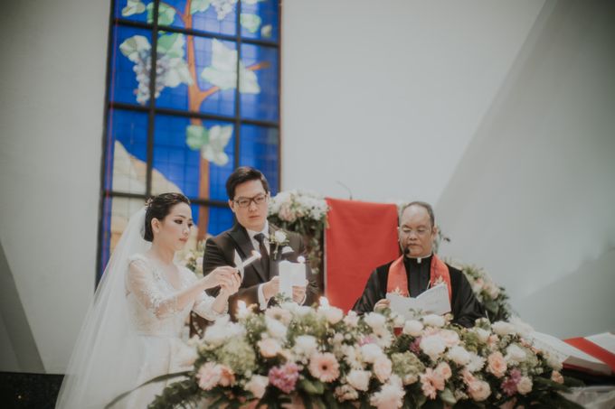 Holy Matrimony of Eka & Adelyne by Priscilla Myrna - 010 Holy Matrimony of Eka & Adelyne by Priscilla Myrna - 010