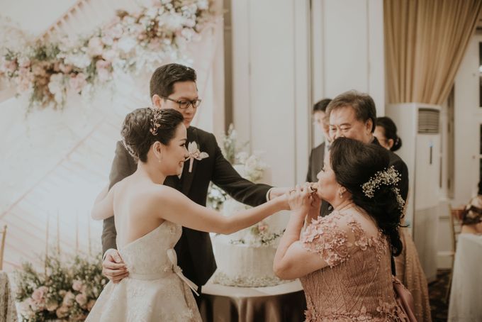 Reception of Eka & Adelyne by Priscilla Myrna - 011 Reception of Eka & Adelyne by Priscilla Myrna - 011
