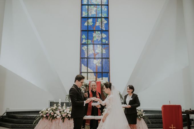 Holy Matrimony of Eka & Adelyne by Priscilla Myrna - 022 Holy Matrimony of Eka & Adelyne by Priscilla Myrna - 022