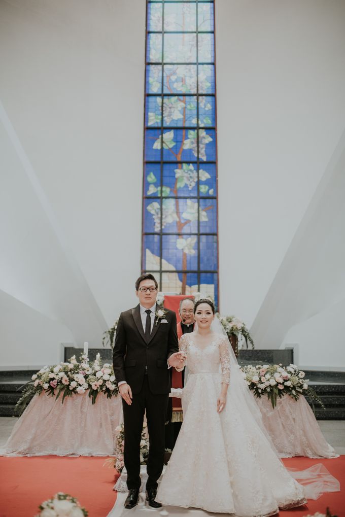 Holy Matrimony of Eka & Adelyne by Priscilla Myrna - 023 Holy Matrimony of Eka & Adelyne by Priscilla Myrna - 023