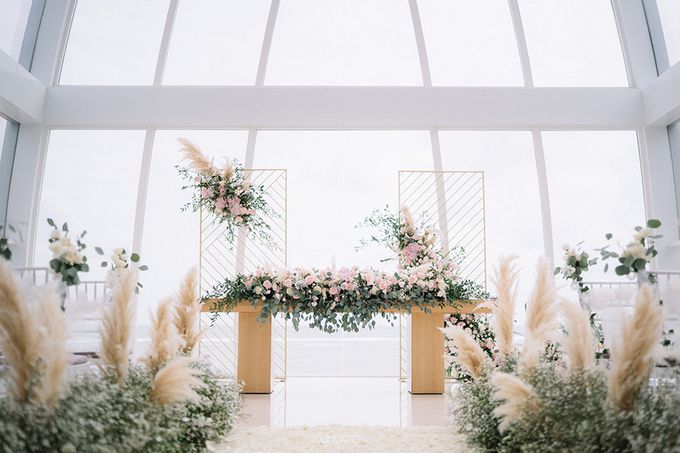 Julia & Liam Modern Sweet Wedding by Silverdust Decoration - 028 Julia & Liam Modern Sweet Wedding by Silverdust Decoration - 028