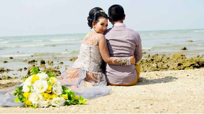 Prewedding Ahmad & Wahyu by Charis Production - 008 Prewedding Ahmad & Wahyu by Charis Production - 008