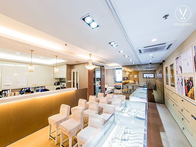 Event Space with Diamonds by eClarity Diamonds - 001 Event Space with Diamonds by eClarity Diamonds - 001