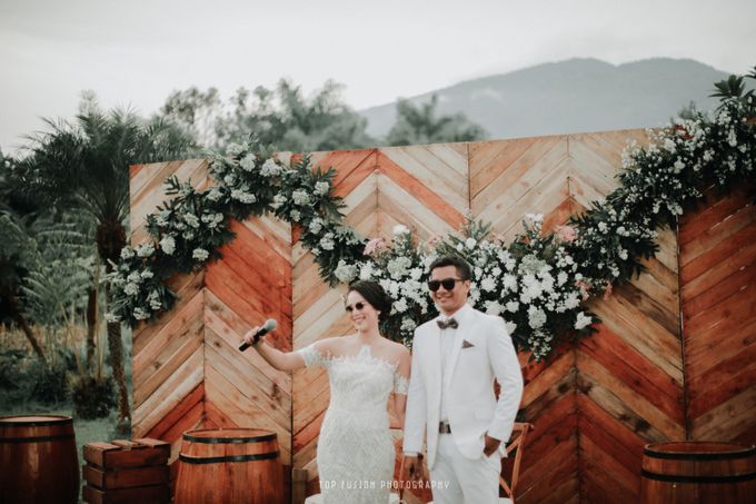 Bogor Outdoor Wedding by Top Fusion Wedding - 003 Bogor Outdoor Wedding by Top Fusion Wedding - 003