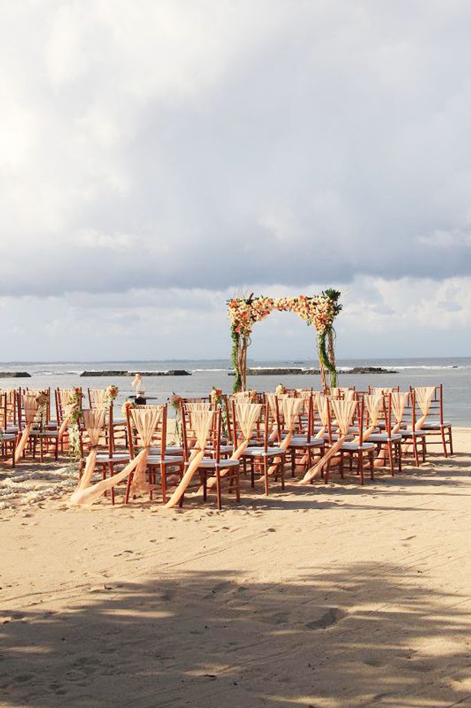kayumanis nusa dua-beach wedding-peach color theme by Kayumanis Private Villa and Spa - 004 kayumanis nusa dua-beach wedding-peach color theme by Kayumanis Private Villa and Spa - 004